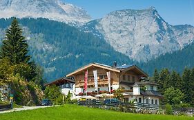 Hotel und Alpen Apartments mit Sauna - Bürglhöh